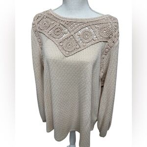 Ladies size 2X long-sleeve top in a soft cream color with beautiful embroidery